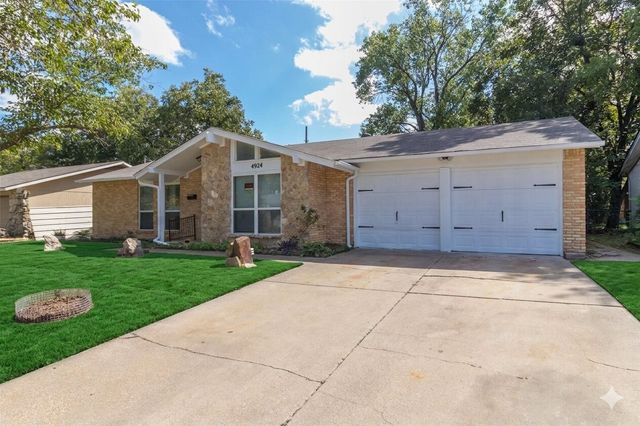 4924 Melinda Drive, Forest Hill, TX 76119