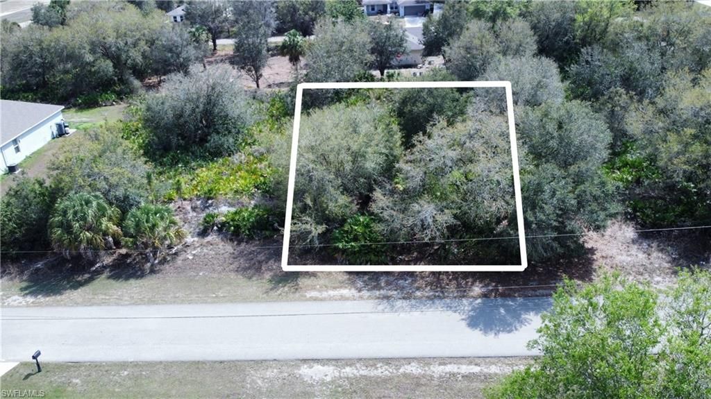 2507 67th ST W, LEHIGH ACRES, FL 33971 — exterior