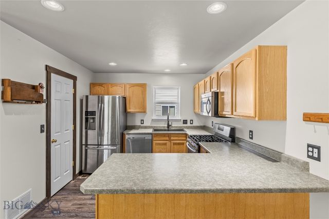 618 N River Rock Drive, Belgrade, MT 59714