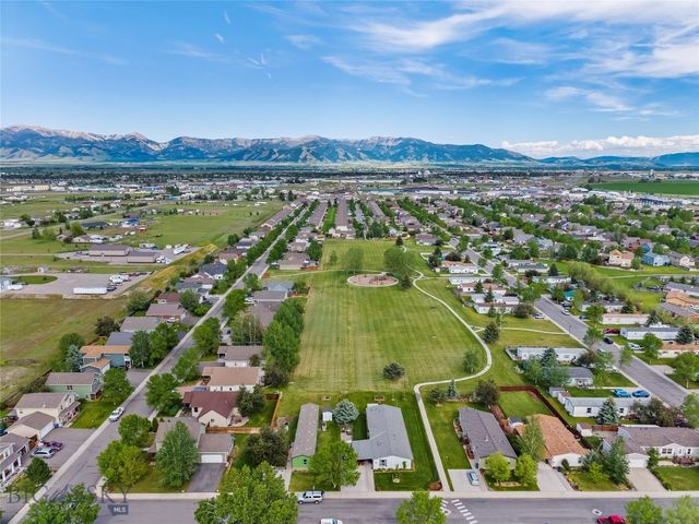 618 N River Rock Drive, Belgrade, MT 59714