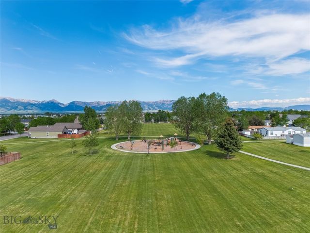 618 N River Rock Drive, Belgrade, MT 59714