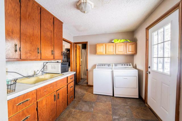 21205 Highway H, Monett, MO 65708