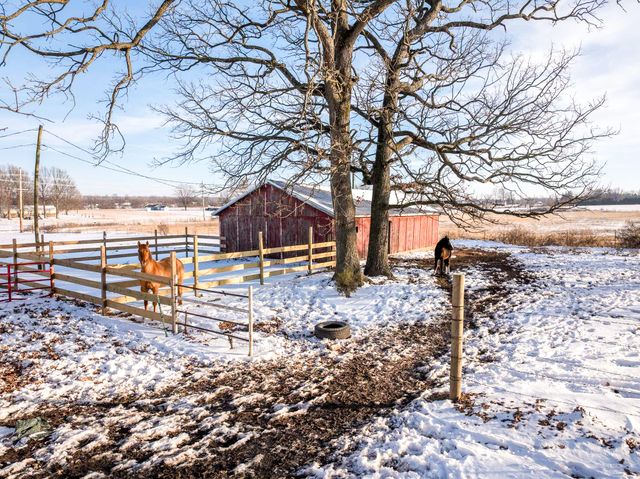 21205 Highway H, Monett, MO 65708