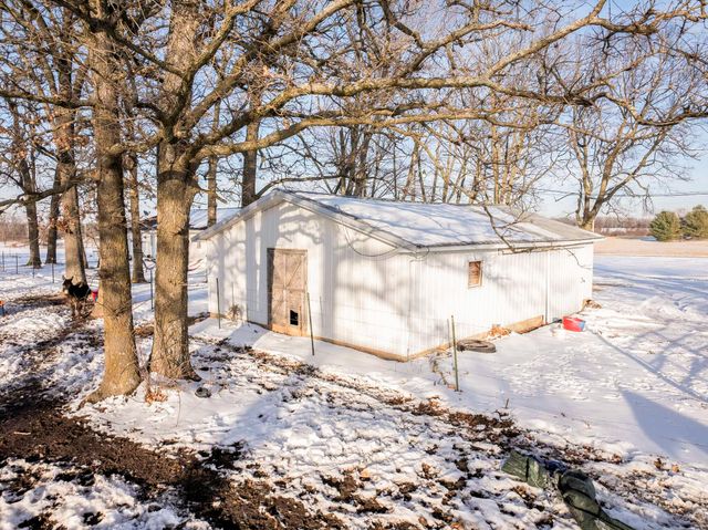 21205 Highway H, Monett, MO 65708