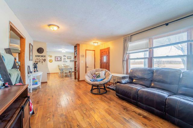 21205 Highway H, Monett, MO 65708