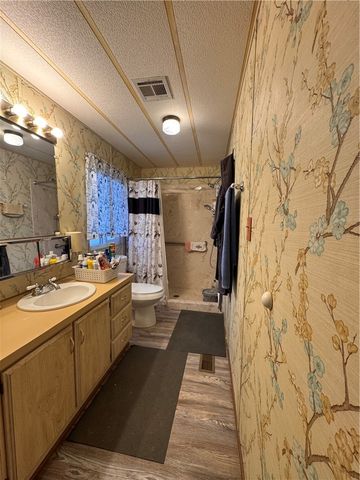 4144 W Abrigo Drive, Golden Valley, AZ 86413