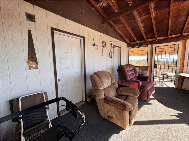 4144 W Abrigo Drive, Golden Valley, AZ 86413