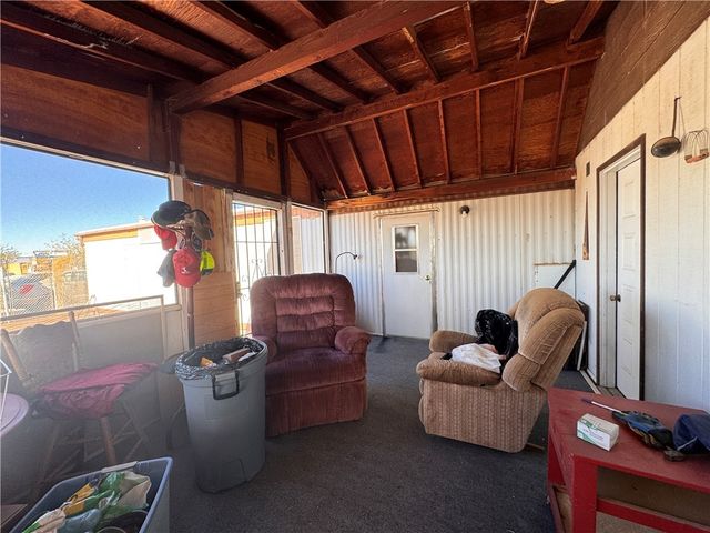 4144 W Abrigo Drive, Golden Valley, AZ 86413