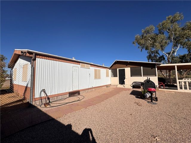 4144 W Abrigo Drive, Golden Valley, AZ 86413