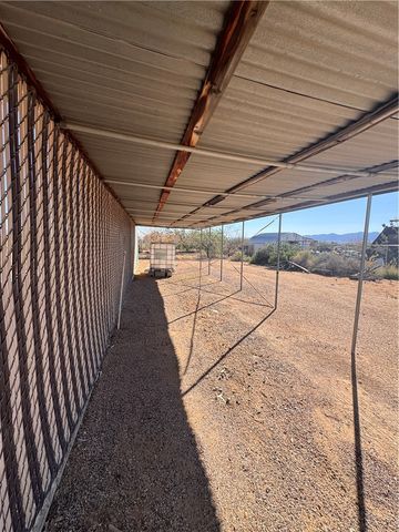 4144 W Abrigo Drive, Golden Valley, AZ 86413