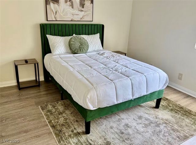 544 Oakbrook Lane, Las Vegas, NV 89169