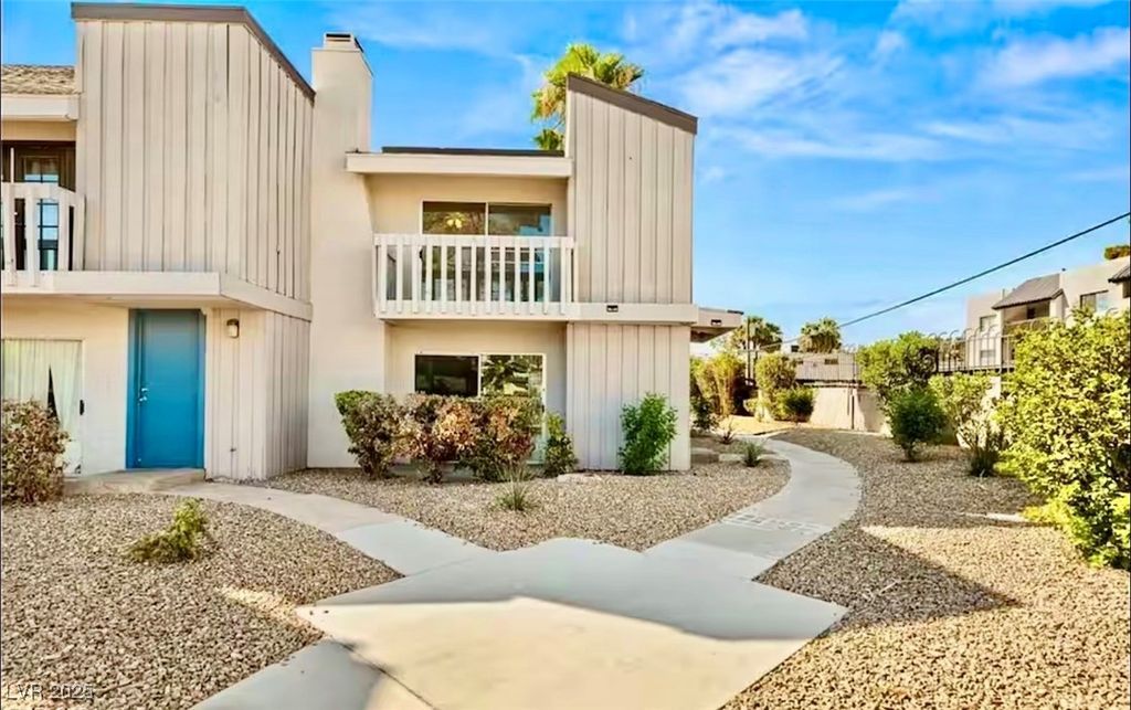 544 Oakbrook Lane, Las Vegas, NV 89169