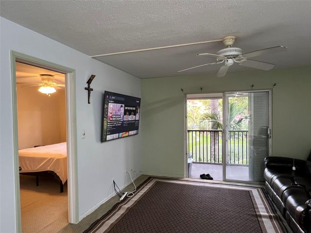 2601 NE 14th Street Cswy 222, Pompano Beach, FL 33062