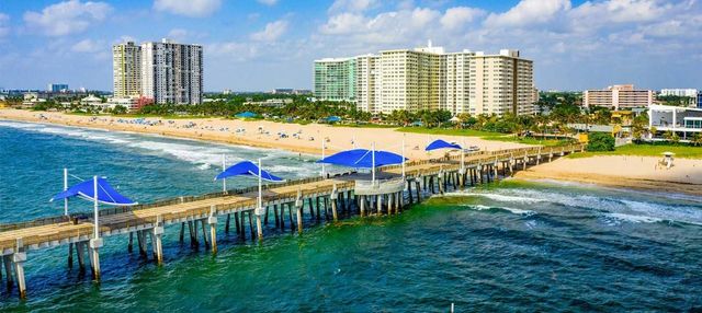 2601 NE 14th Street Cswy 222, Pompano Beach, FL 33062