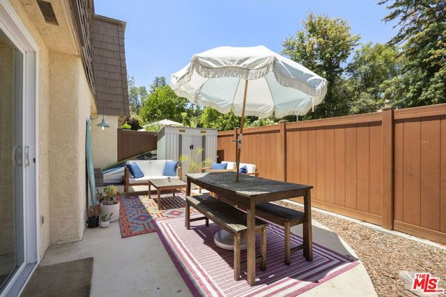 27462 Country Glen Road, Agoura Hills, CA 91301