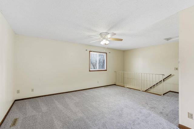 406 Whispering Lane, Hastings, MN 55033