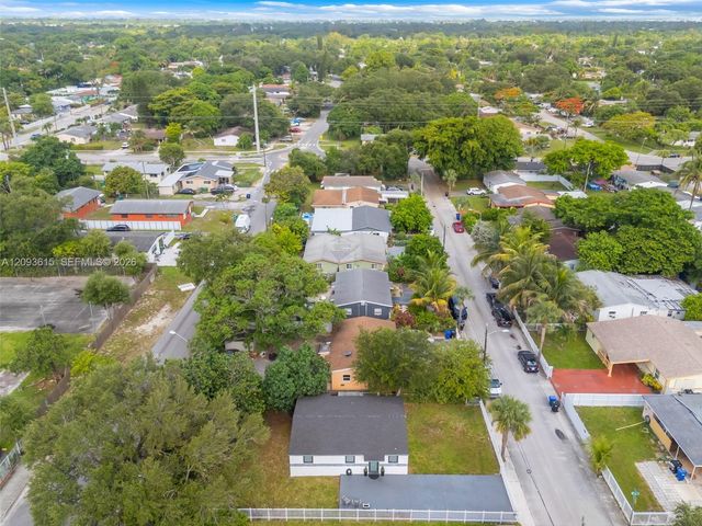 15100 NE 14th Court 15100, North Miami Beach, FL 33162
