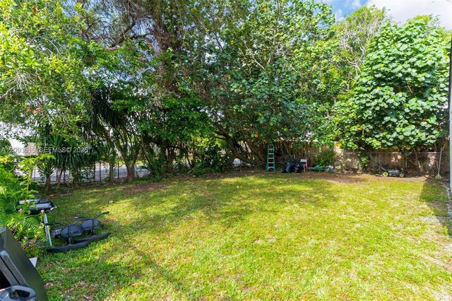 15100 NE 14th Court 15100, North Miami Beach, FL 33162