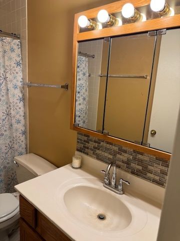 2605 S Indiana Avenue 708, Chicago, IL 60616