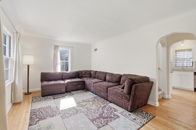 1331 Murray Street, Saint Paul, MN 55116