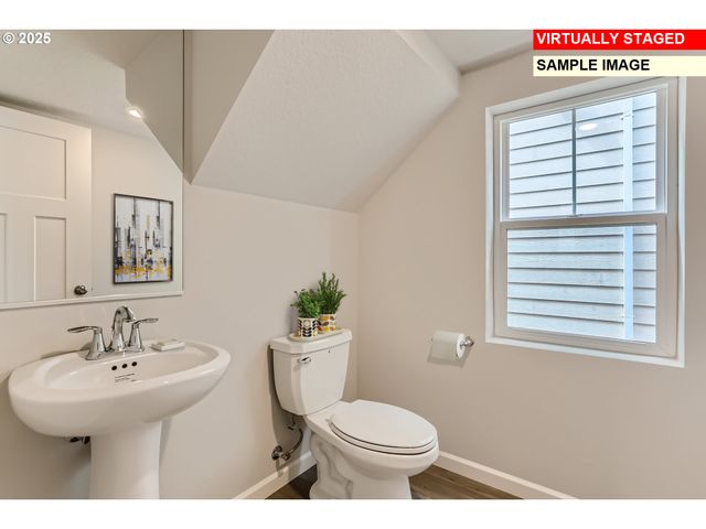 7386 Se Madrone St, Hillsboro, OR 97123