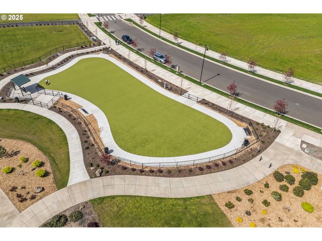 7386 Se Madrone St, Hillsboro, OR 97123