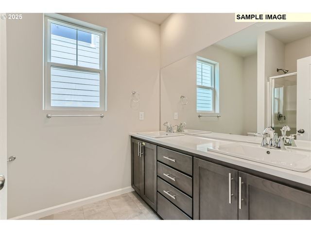 7386 Se Madrone St, Hillsboro, OR 97123