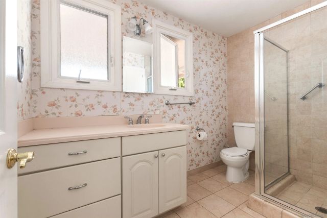 5421 Linda Rosa, La Jolla, CA 92037