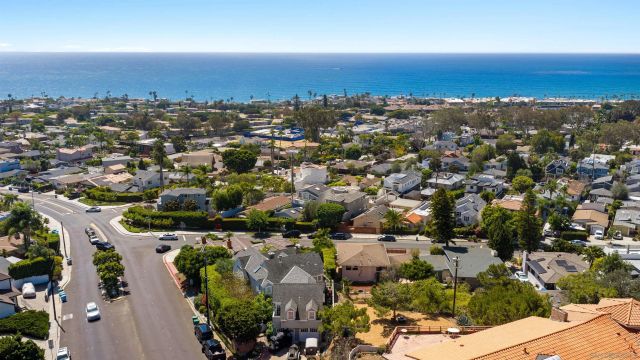 5421 Linda Rosa, La Jolla, CA 92037