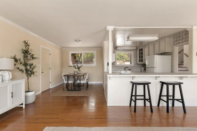 5421 Linda Rosa, La Jolla, CA 92037