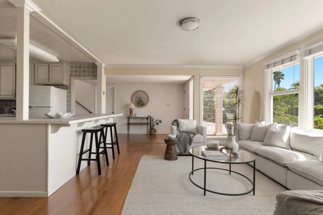 5421 Linda Rosa, La Jolla, CA 92037