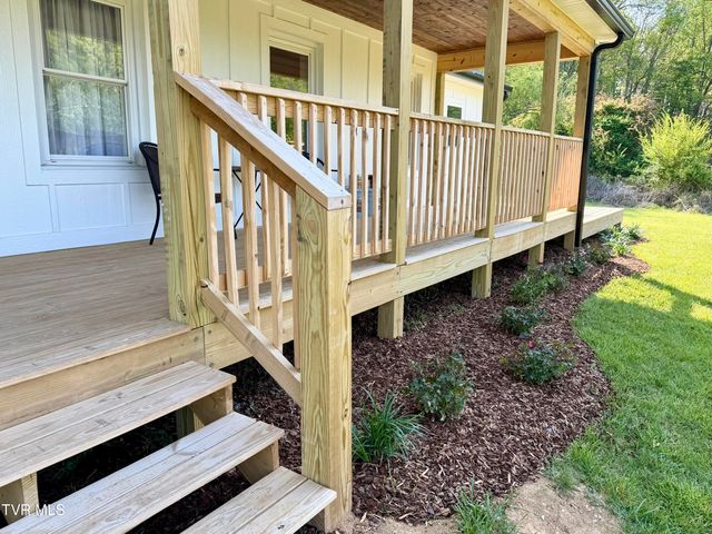 509 Island Road, Bristol, VA 24201