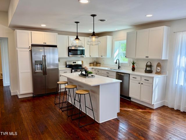 509 Island Road, Bristol, VA 24201