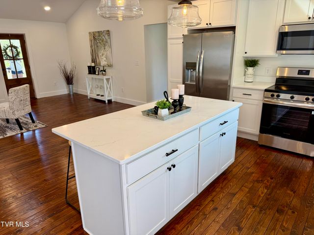 509 Island Road, Bristol, VA 24201