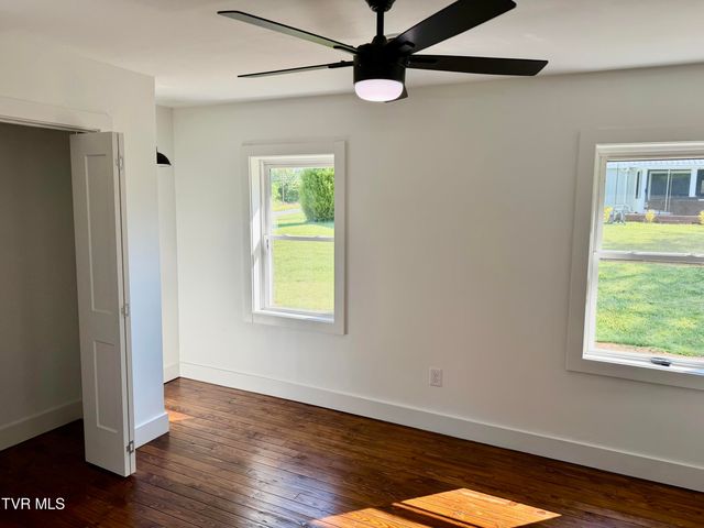 509 Island Road, Bristol, VA 24201