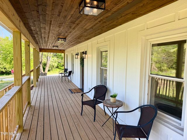 509 Island Road, Bristol, VA 24201