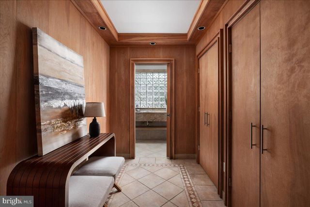 7953 BOLLING DR, Alexandria, VA 22308