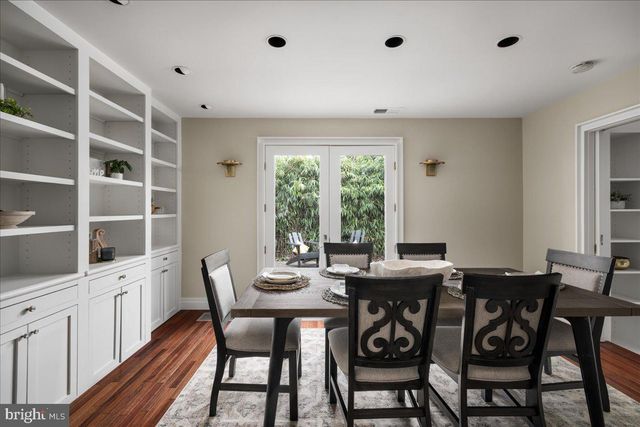 7953 BOLLING DR, Alexandria, VA 22308