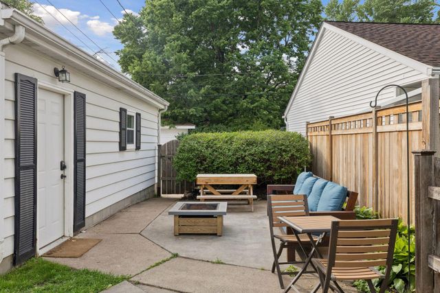 4209 Drew Avenue N, Robbinsdale, MN 55422