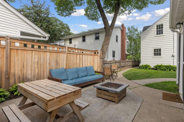 4209 Drew Avenue N, Robbinsdale, MN 55422