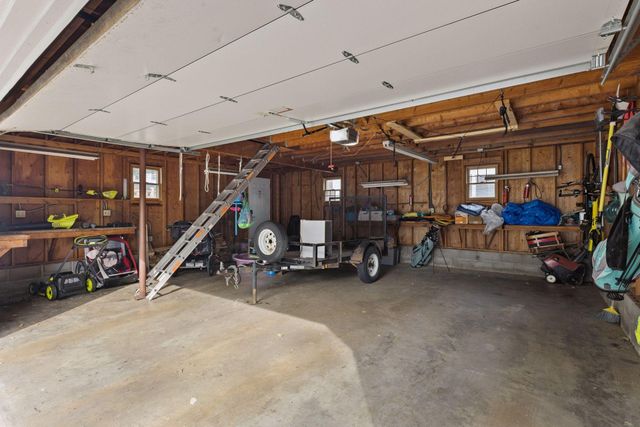 4209 Drew Avenue N, Robbinsdale, MN 55422
