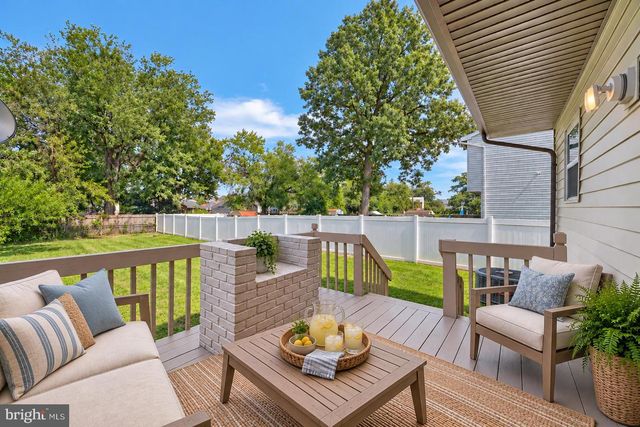 8545 SUMMIT RD, Pasadena, MD 21122