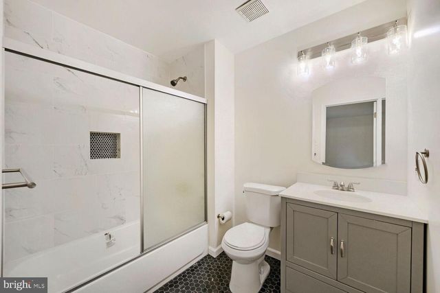 8545 SUMMIT RD, Pasadena, MD 21122