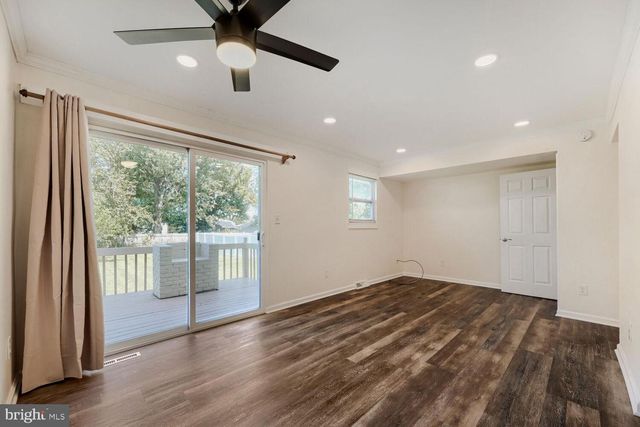 8545 SUMMIT RD, Pasadena, MD 21122