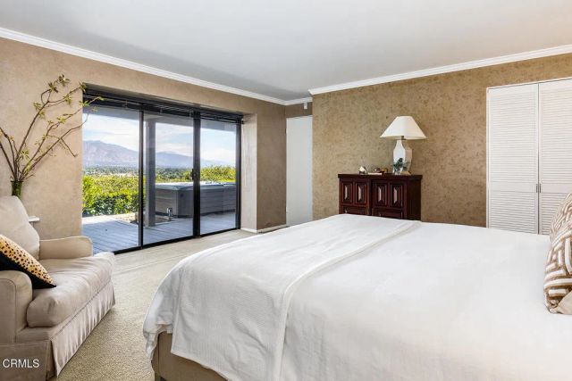 1018 Glen Oaks Boulevard, Pasadena, CA 91105
