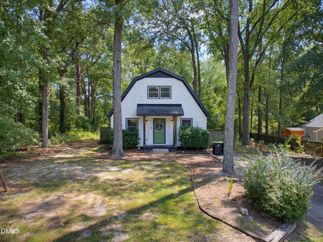 238 E Vance Street, Zebulon, NC 27597