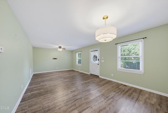 238 E Vance Street, Zebulon, NC 27597