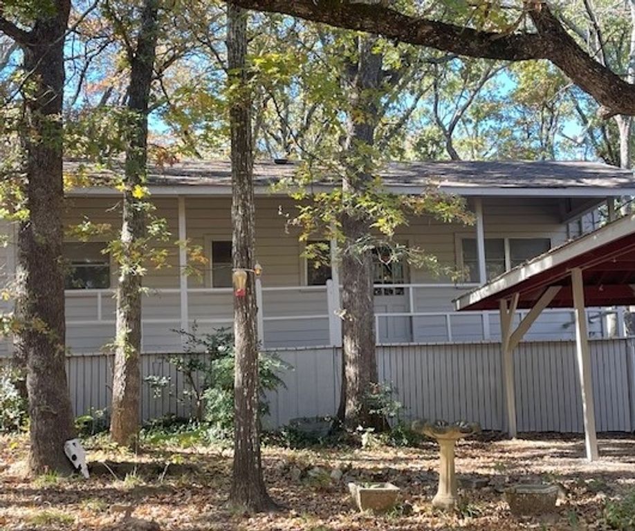 16 Wales Drive, Pottsboro, TX 75076