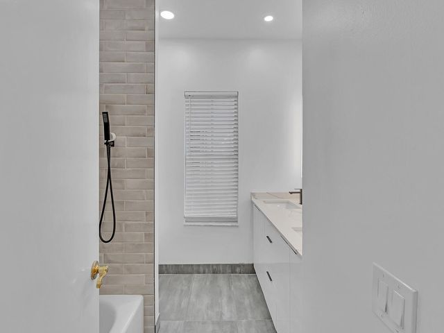 3420 Washington Lane, Cooper City, FL 33026