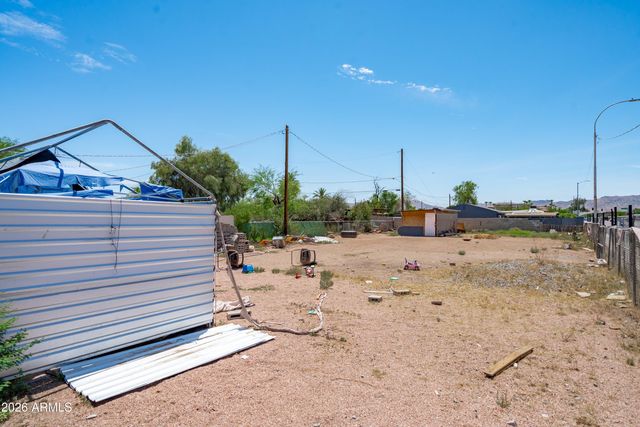 1845 W CHIPMAN Road, Phoenix, AZ 85041
